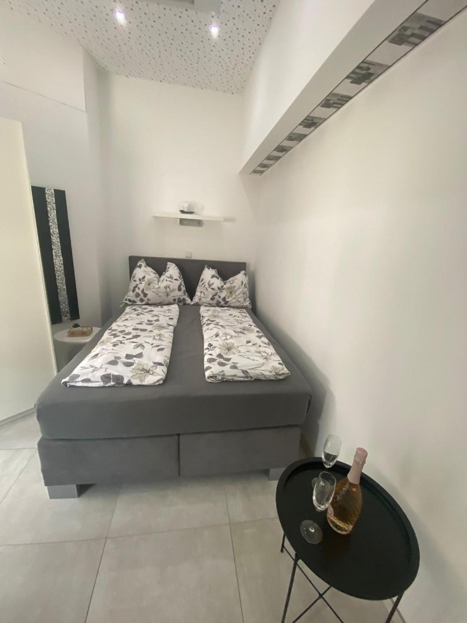 Villa Mara Crikvenica Luaran gambar