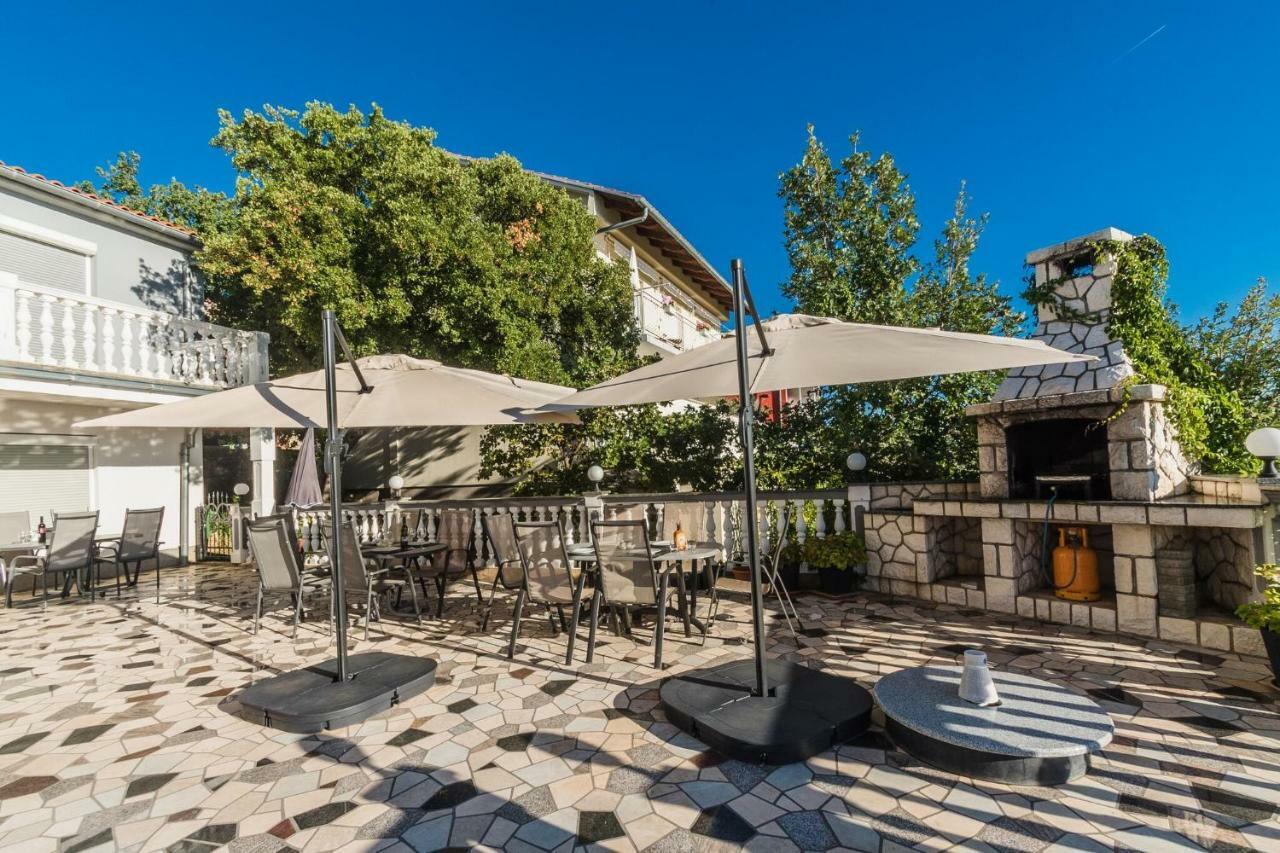 Villa Mara Crikvenica Luaran gambar